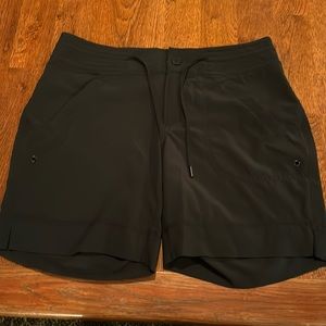 ATHLETA Hudson Board Shorts 3” Black size XS/2